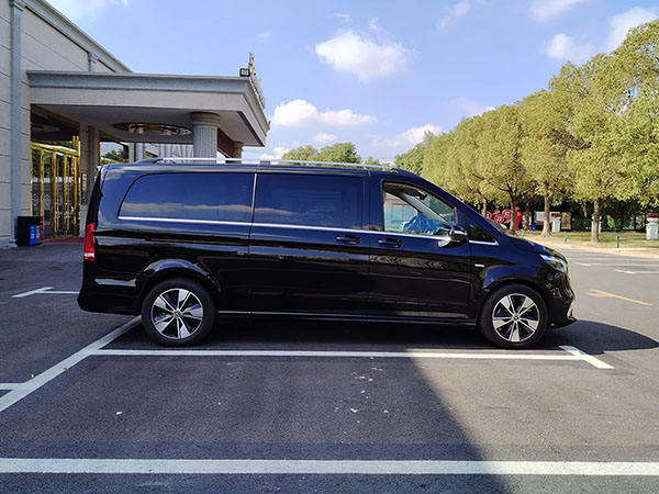 1742316471793180.jpg 奔馳V級-1_0-03.jpg