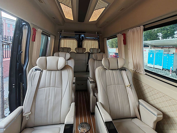 1742976046508847.jpg 奔馳凌特9座-1_05.jpg